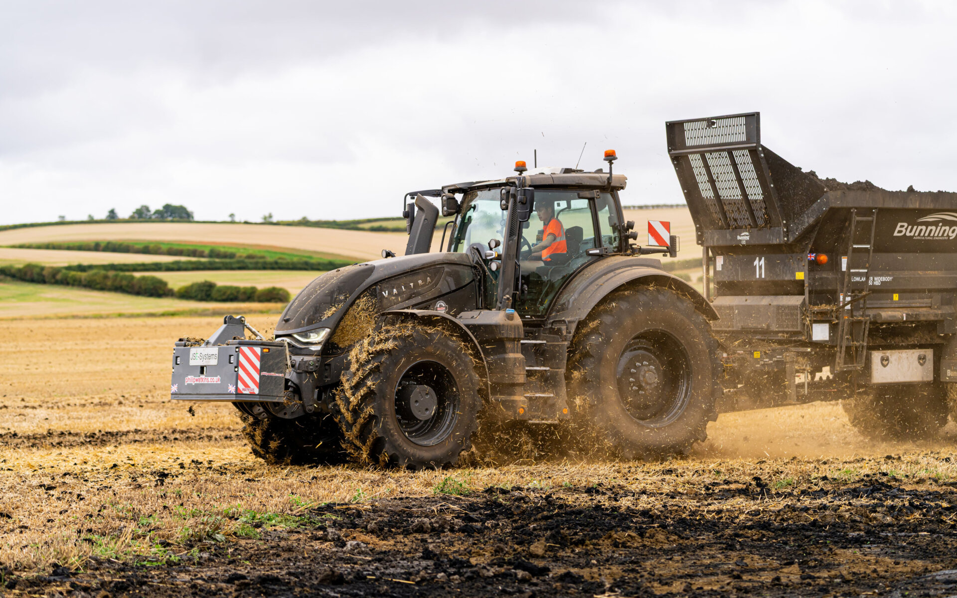 valtra-s-series-efektivní traktor
