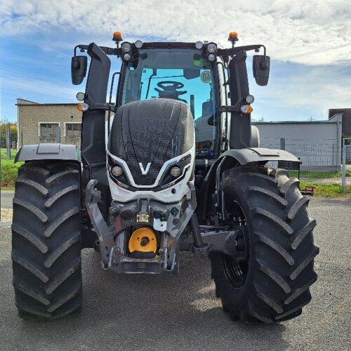 Valtra T195 Versu - Valtra traktory – bazar