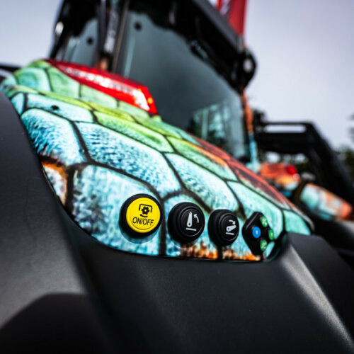 Valtra Q245 #chameleon