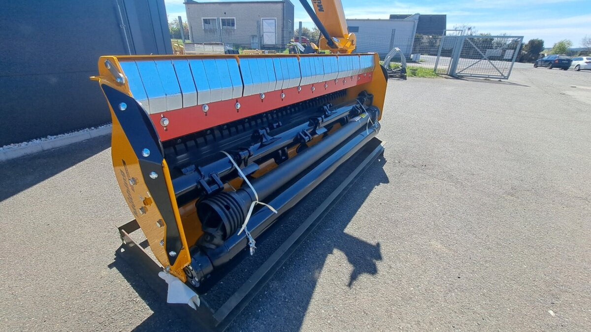 Mulčovač Müthing MU-L/S 250 Vario
