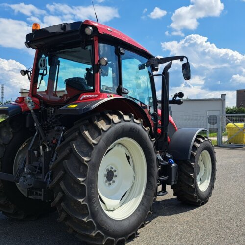 Valtra A115