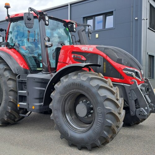 Valtra Q245 Redline