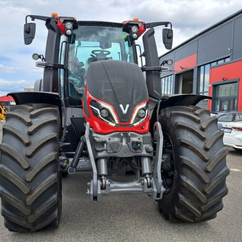 Valtra Q245 Redline