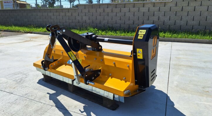 Müthing MU-C 140 - Profesionální zadní mulčovač pro traktory o výkonu do 35 koní