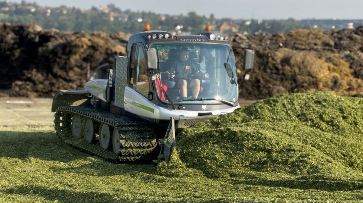 Prinoth Leitwolf Agripower