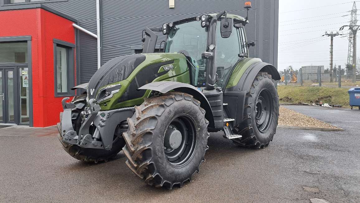 Valtra T155 Active